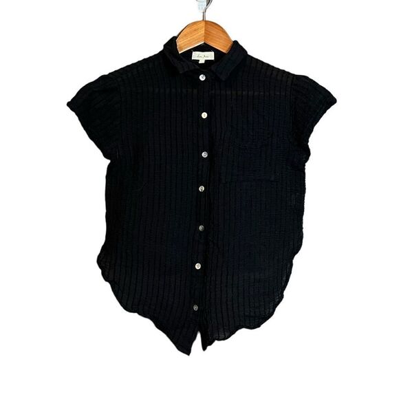 3 for $30! Love Notes black short sleeve button down shirt - Picture 1 of 9